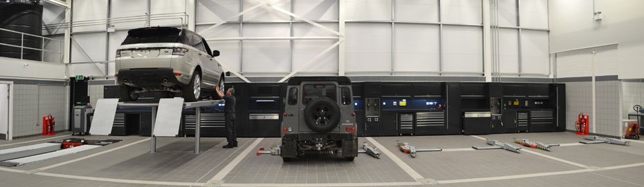 Land Rover  integrated workshop by Dura Ltd