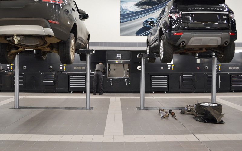 Dura Ltd Workshop Installation of Jaguar Land Rover Aylesbury